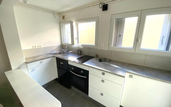 Appartement à vendre    2 pièces • 31,20 m2 Grasse