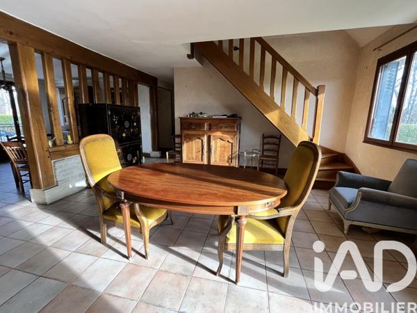 Maison à vendre 6 pièces 176 m² Saint-Martin-aux-Chartrains