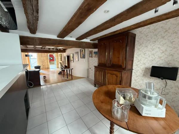 Achat - Immeuble Vannes 56000 213 m 2 184 m 2