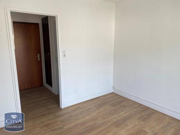 Location appartement Niort (79000) 1 pièce 20.45m²