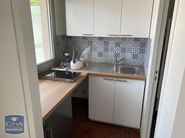 Location appartement Niort (79000) 1 pièce 20.45m²