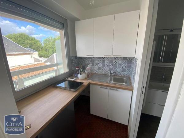 Location appartement Niort (79000) 1 pièce 20.45m²