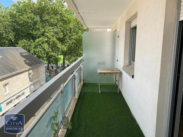 Location appartement Niort (79000) 1 pièce 20.45m²