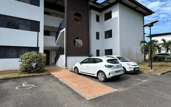 Appartement à louer    3 pièces •  Remire-Montjoly