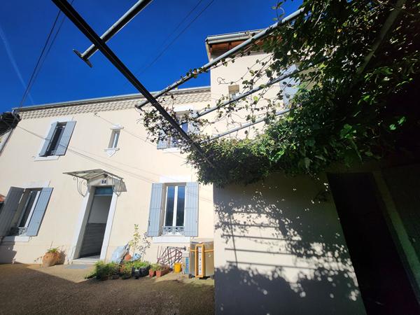 EXCLUSIVITÉ - Immeuble de rapport en monopropriété - 8 appartements - Porte Limbert - Avignon (84000)