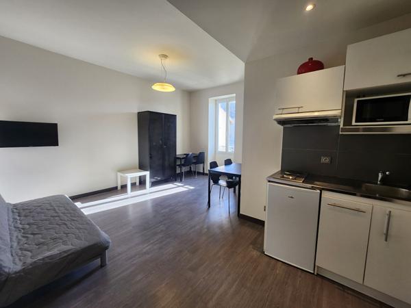 EXCLUSIVITÉ - Immeuble de rapport en monopropriété - 8 appartements - Porte Limbert - Avignon (84000)