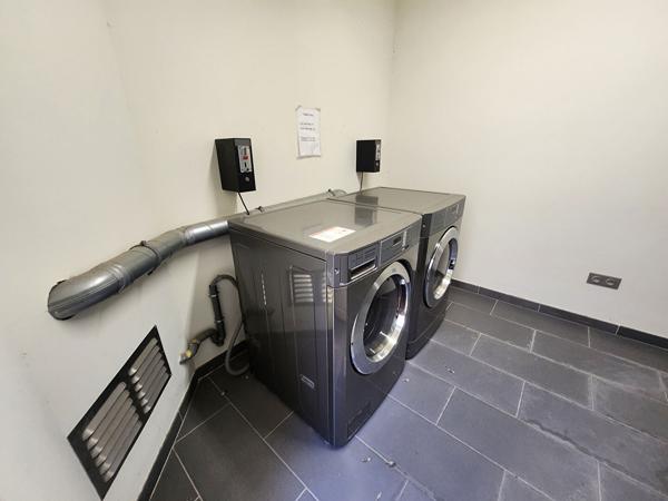 EXCLUSIVITÉ - Immeuble de rapport en monopropriété - 8 appartements - Porte Limbert - Avignon (84000)