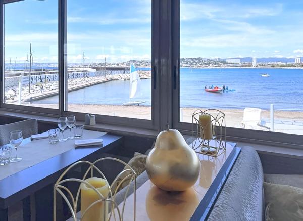 Restaurant 8eme Arr, vue mer et rade de Marseille