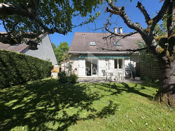 Exclusivité Maison jardin sans vis-à-vis, Gare L18 à pied (Guyancourt)