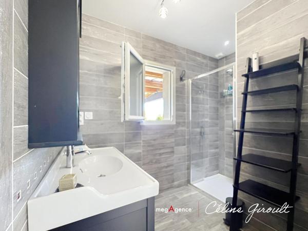 Maison à SAINT-MARTIN-DES-CHAMPS, 50300 - 4 pièces 120m²