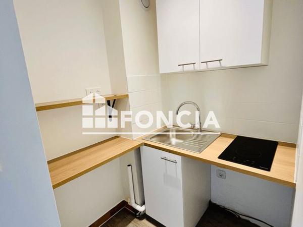 À vendre Studio 20.57 m² - Poitiers 86000