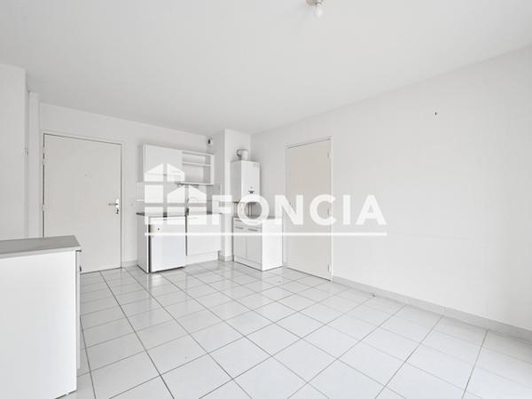 Location Appartement 2 pièces 35.98 m² - 5 RUE SAINT REMY Nimes 30900