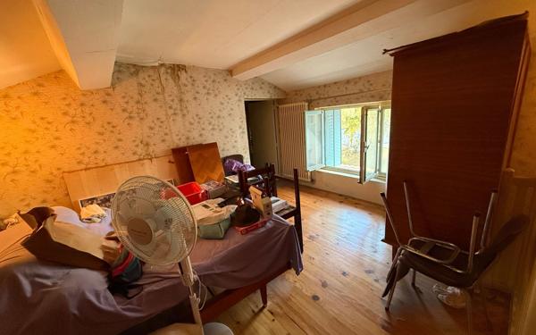 Maison à vendre    5 pièces •  Sourcieux-les-Mines