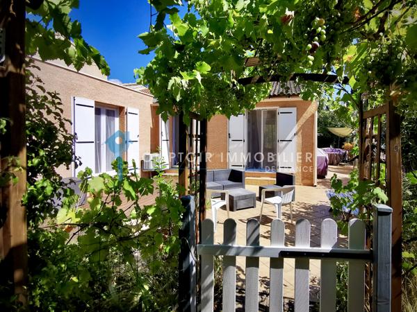 Villa
                                                                                                                                                                                                                                                                                                                        6 pièce(s)                                                                                                                                                                                                          5 chambre(s)                                                                                                                                                                                                          150  m²
