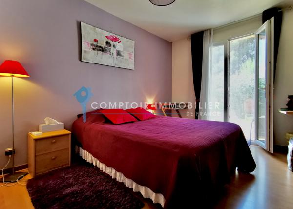 Villa
                                                                                                                                                                                                                                                                                                                        6 pièce(s)                                                                                                                                                                                                          5 chambre(s)                                                                                                                                                                                                          150  m²