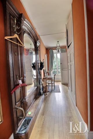 APPARTEMENT HISTORIQUE