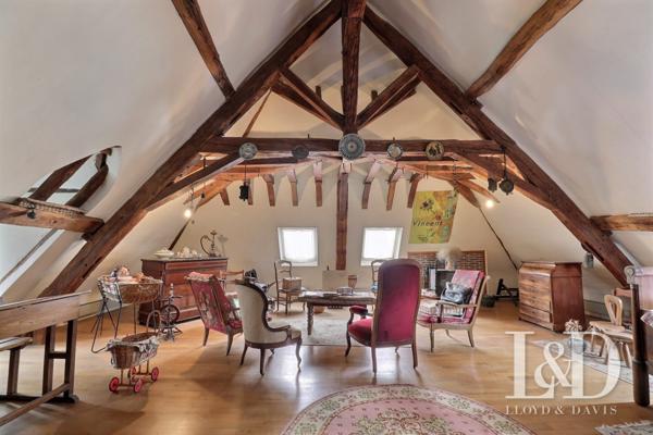 APPARTEMENT HISTORIQUE