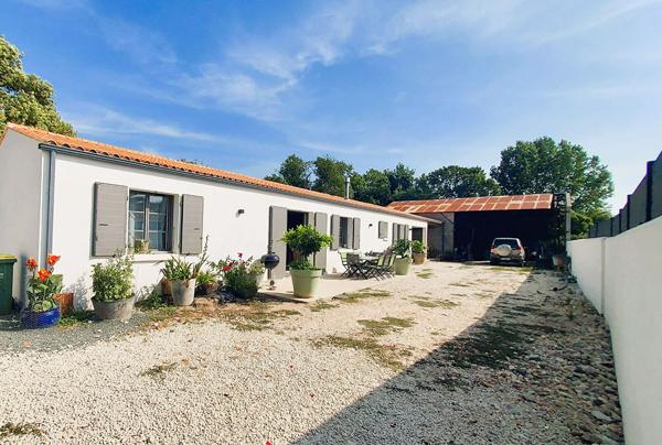 Dolus d'Oléron - Maison rénovée avec hangar de 100 m² et beau potentiel