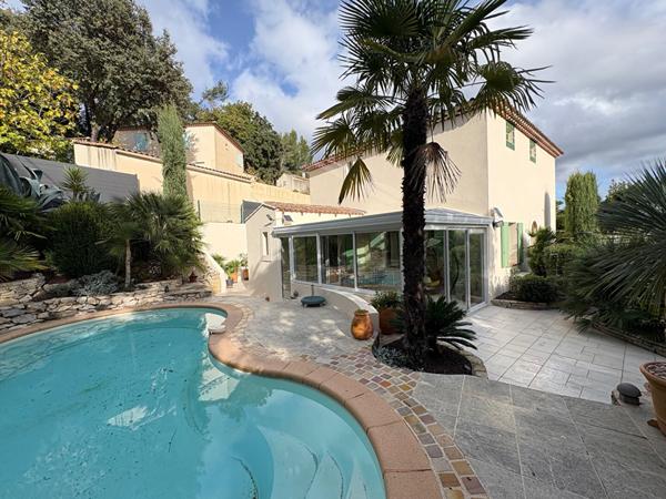 Villa Venelles 5 pièce(s) 147 m2