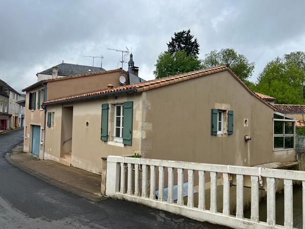 Maison de ville Civray