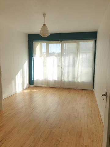 Appartement 4 pièces de 72 m² à Clermont-ferrand