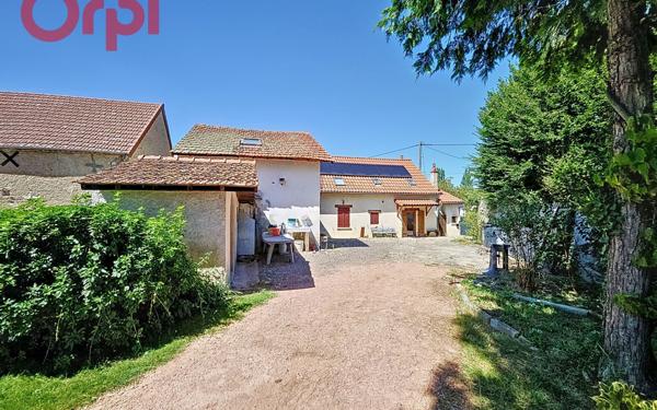 Maison à vendre    5 pièces • 161 m2 Brugheas