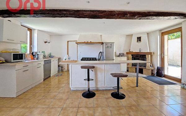 Maison à vendre    5 pièces • 161 m2 Brugheas