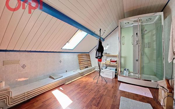 Maison à vendre    5 pièces • 161 m2 Brugheas