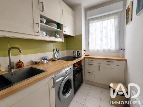 Appartement à vendre 3 pièces 53,7 m² Bagnols-sur-Cèze