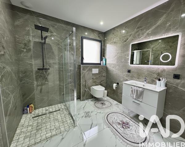 Maison à vendre 5 pièces 146 m² Balbigny