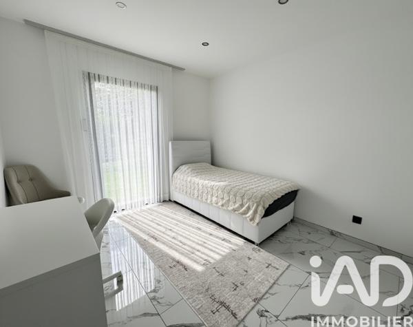 Maison à vendre 5 pièces 146 m² Balbigny