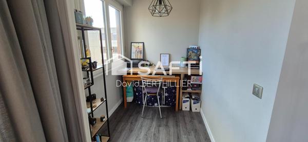 Appartement 77 m² – Lumineux et Rénové – Avec Balcon, Garage et Cave