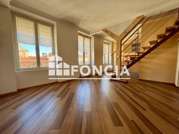 Location Appartement 2 pièces 53.7 m² - 82 RUE MASSENA Lyon 69006