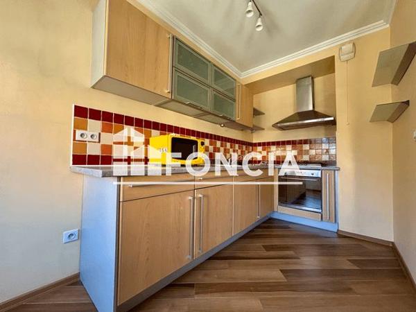 Location Appartement 2 pièces 53.7 m² - 82 RUE MASSENA Lyon 69006