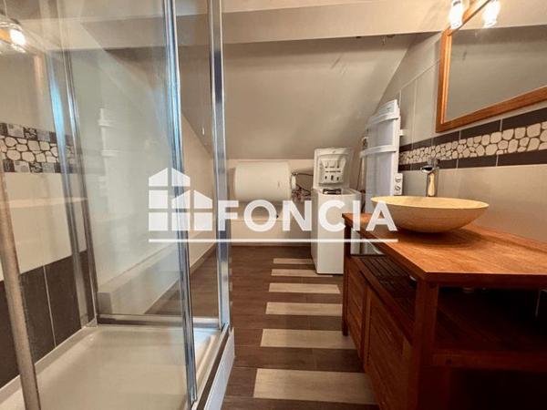 Location Appartement 2 pièces 53.7 m² - 82 RUE MASSENA Lyon 69006