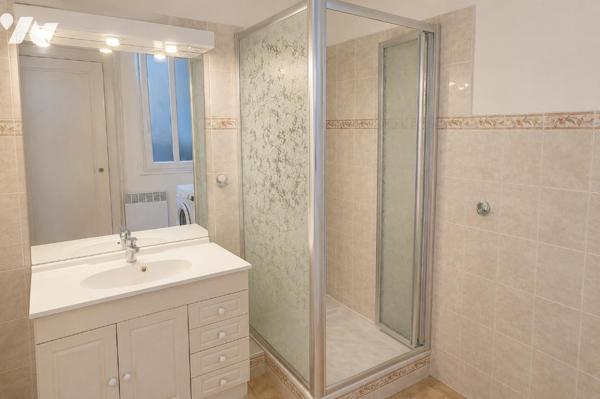 Paris 12ᵉ – Bel-Air | 3 pièces de charme dans un immeuble haussmannien