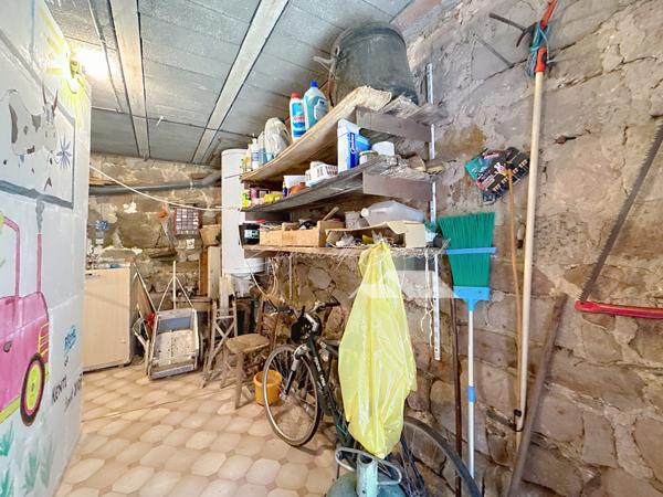 Saint-Beauzély (12620) Maison 3 pièces avec possibilité d'agrandissement ou création de terrasse