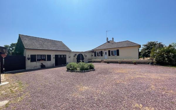 Maison à vendre    3 pièces •  Les Moitiers-en-Bauptois