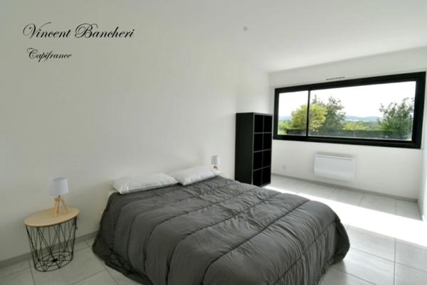 À louer – Beau T2 meublé de 50 m² avec garage, cave, piscine et tennis – Saint-Julien-en-Genevois (74160)