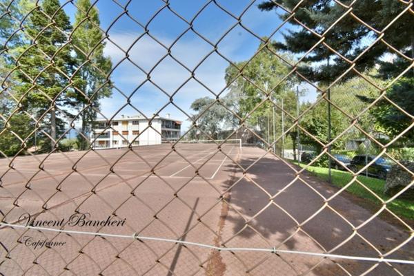 À louer – Beau T2 meublé de 50 m² avec garage, cave, piscine et tennis – Saint-Julien-en-Genevois (74160)