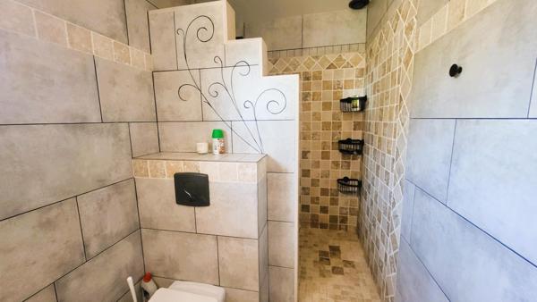 Magnfiqiue villa 115 m² sur 600 m² de terrain