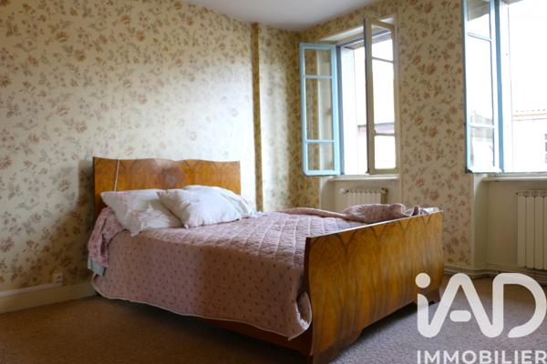 Maison à vendre 7 pièces 128 m² Le Vernet-Chaméane