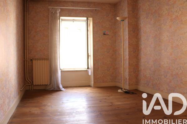 Maison à vendre 7 pièces 128 m² Le Vernet-Chaméane