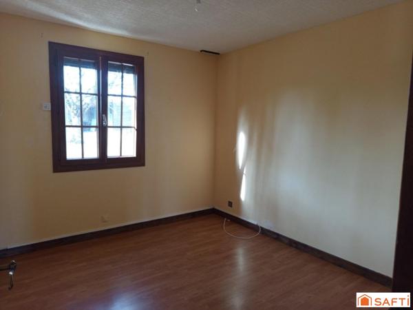 Jolie maison de plain pied, bien située et bien équipée