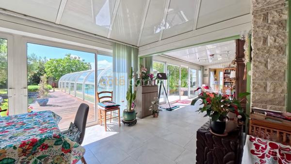 Vente
                Maison215 m² - 8 Pièces -
                    LES SABLES D OLONNE (85340)