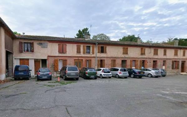 Immeuble à vendre    2 pièces •  Blagnac