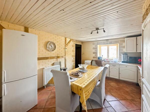 Une maison, une opportunité, une aventure immobilière à ne pas manquer !