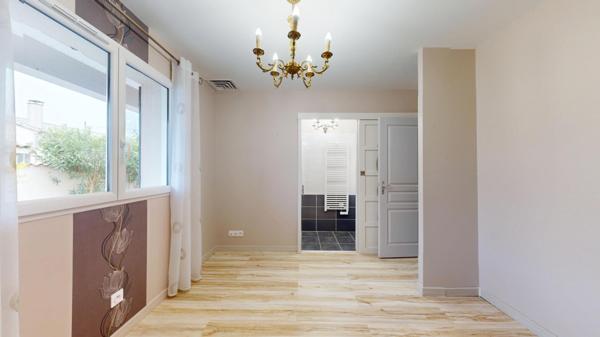 Maison familiale  avec beaux volumes et prestations