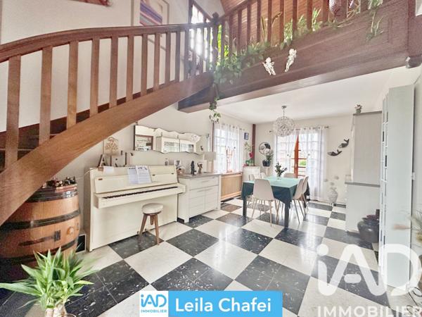 Maison à vendre 8 pièces 155 m² Longjumeau