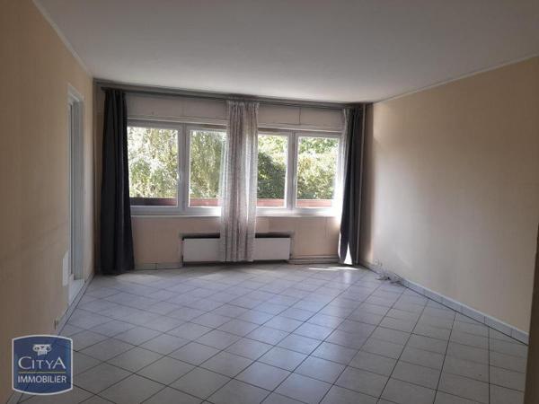 Appartement à louer 3 pièces 72.76m²